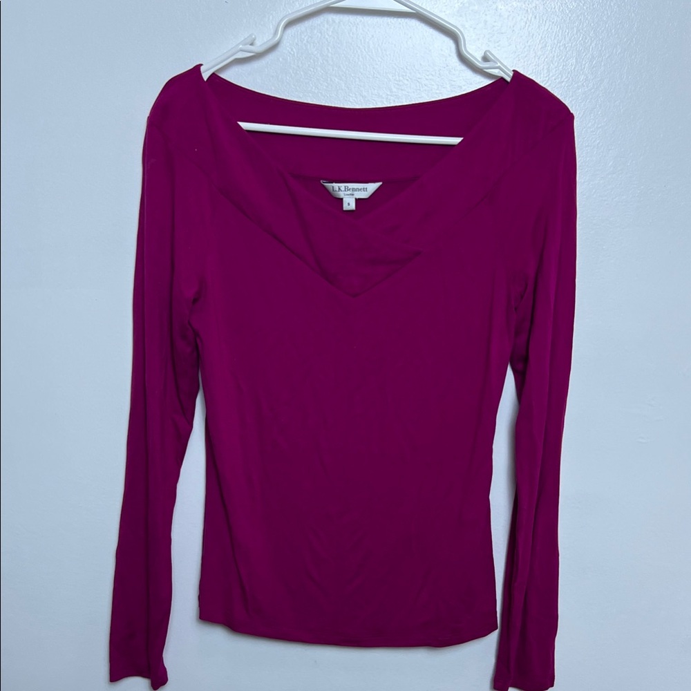LK Bennett London S Magenta Long-Sleeve V-Neck Top Modern Chic Vibrant Everyday‎